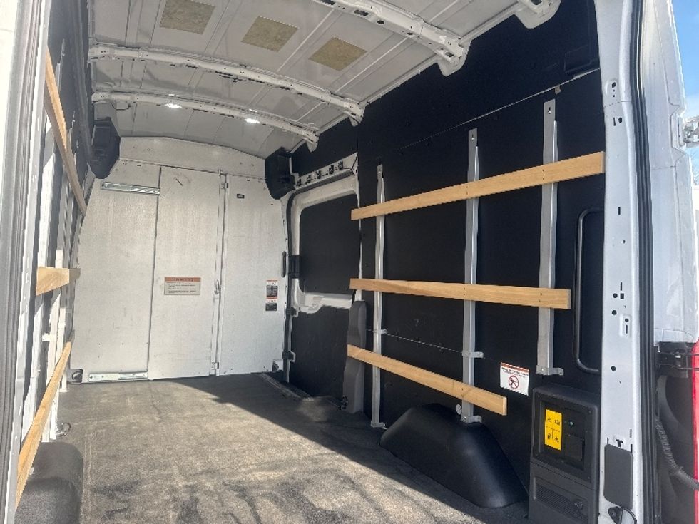 Cargo Van (Panel Van)-Alternative Fuel Trucks & Tractors-Ford-2022-TRAN350E-Gahanna-OH-7,356\n\t\tmiles-$ 40,000 - Image 11