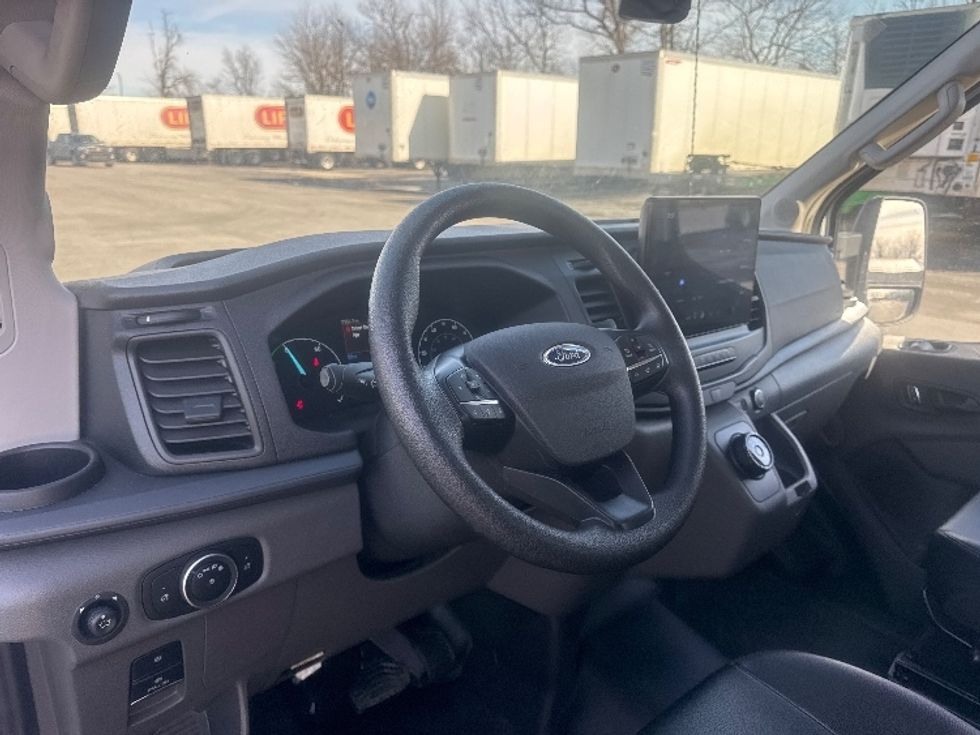 Cargo Van (Panel Van)-Alternative Fuel Trucks & Tractors-Ford-2022-TRAN350E-Gahanna-OH-7,356\n\t\tmiles-$ 40,000 - Image 16