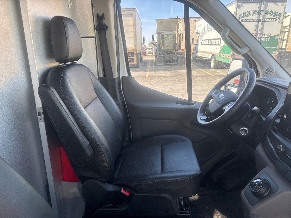 Cargo Van (Panel Van)-Alternative Fuel Trucks & Tractors-Ford-2022-TRAN350E-Gahanna-OH-7,356\n\t\tmiles-$ 40,000 - Image 21