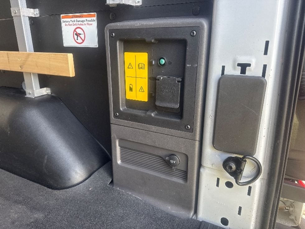 Cargo Van (Panel Van)-Alternative Fuel Trucks & Tractors-Ford-2022-TRAN350E-Gahanna-OH-7,356\n\t\tmiles-$ 40,000 - Image 24