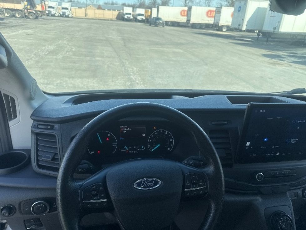 Cargo Van (Panel Van)-Alternative Fuel Trucks & Tractors-Ford-2022-TRAN350E-Gahanna-OH-8,892\n\t\tmiles-$ 39,750 - Image 17