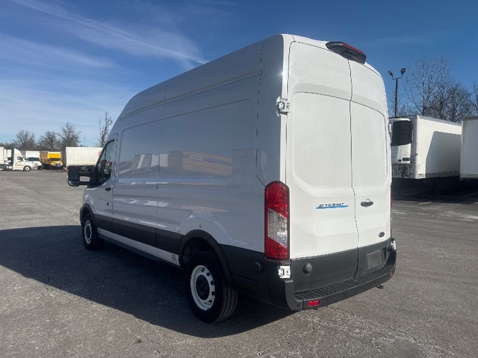 Cargo Van (Panel Van)-Alternative Fuel Trucks & Tractors-Ford-2022-TRAN350E-Gahanna-OH-8,892\n\t\tmiles-$ 39,750 - Image 6