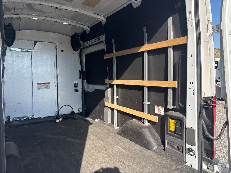 Cargo Van (Panel Van)-Alternative Fuel Trucks & Tractors-Ford-2022-TRAN350E-Greer-SC-11,379\n\t\tmiles-$ 38,750 - Image 11