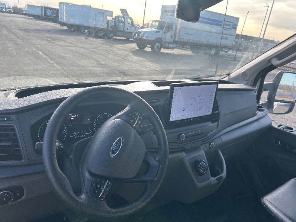 Cargo Van (Panel Van)-Alternative Fuel Trucks & Tractors-Ford-2022-TRAN350E-Kansas City-MO-1,344\n\t\tmiles-$ 42,500 - Image 13