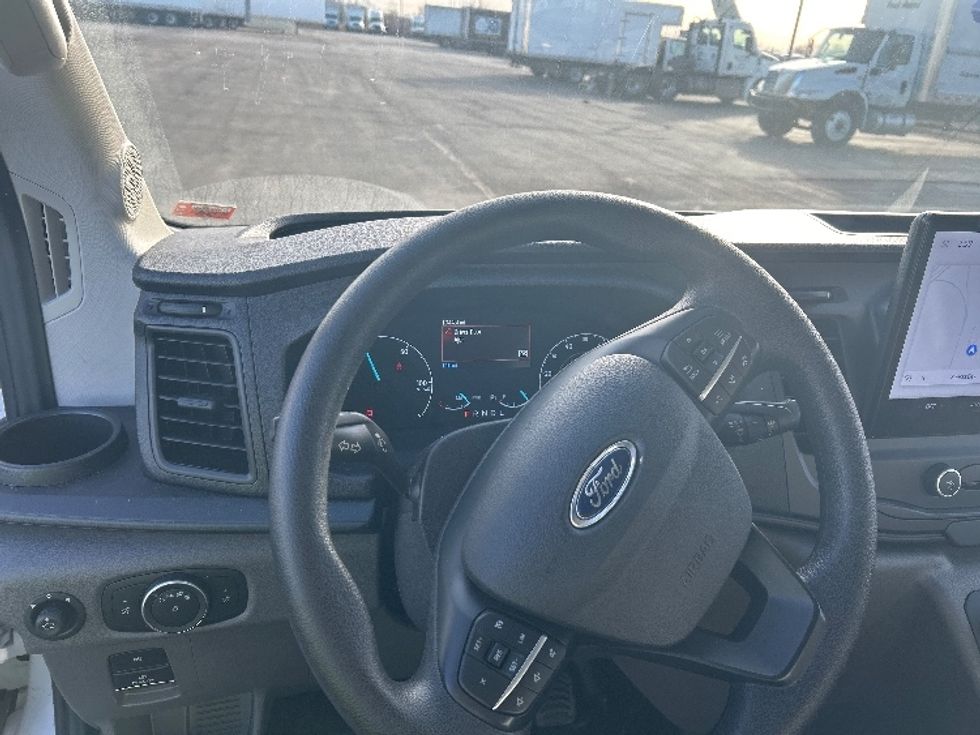 Cargo Van (Panel Van)-Alternative Fuel Trucks & Tractors-Ford-2022-TRAN350E-Kansas City-MO-1,344\n\t\tmiles-$ 42,500 - Image 14