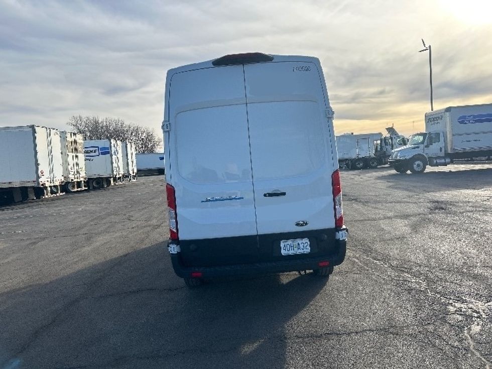 Cargo Van (Panel Van)-Alternative Fuel Trucks & Tractors-Ford-2022-TRAN350E-Kansas City-MO-1,344\n\t\tmiles-$ 42,500 - Image 6
