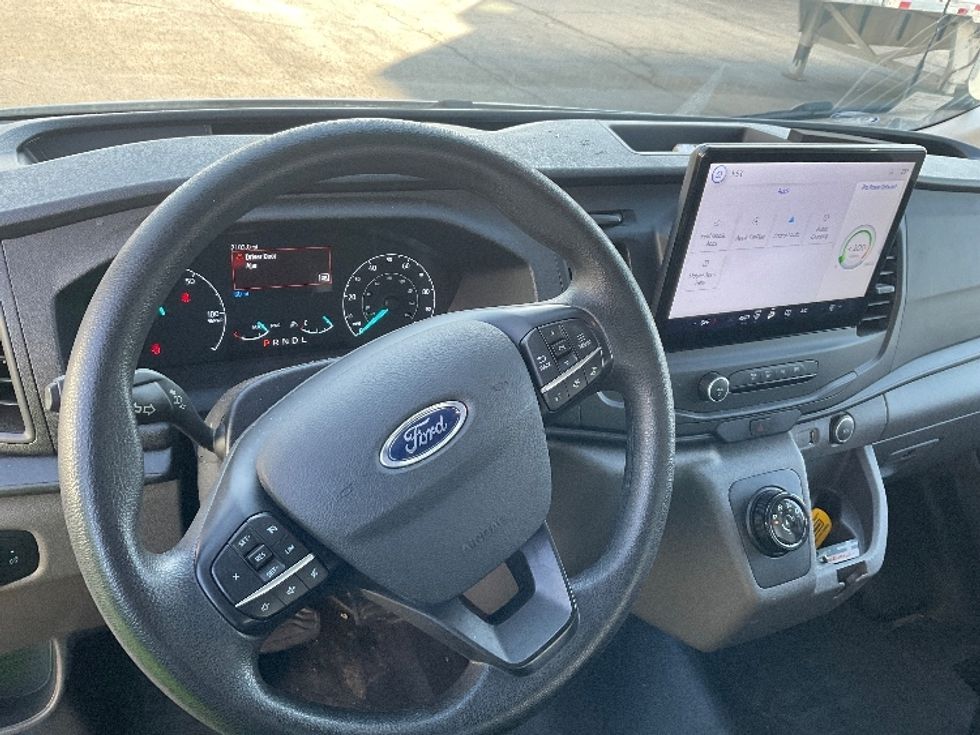 Cargo Van (Panel Van)-Alternative Fuel Trucks & Tractors-Ford-2022-TRAN350E-Kansas City-MO-2,103\n\t\tmiles-$ 42,500 - Image 13