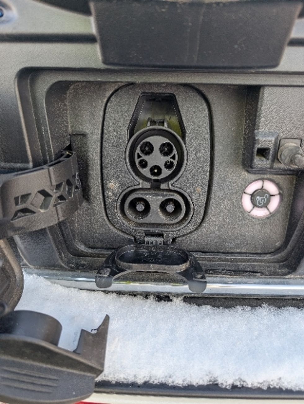 Cargo Van (Panel Van)-Alternative Fuel Trucks & Tractors-Ford-2022-TRAN350E-Kansas City-MO-2,103\n\t\tmiles-$ 42,500 - Image 19