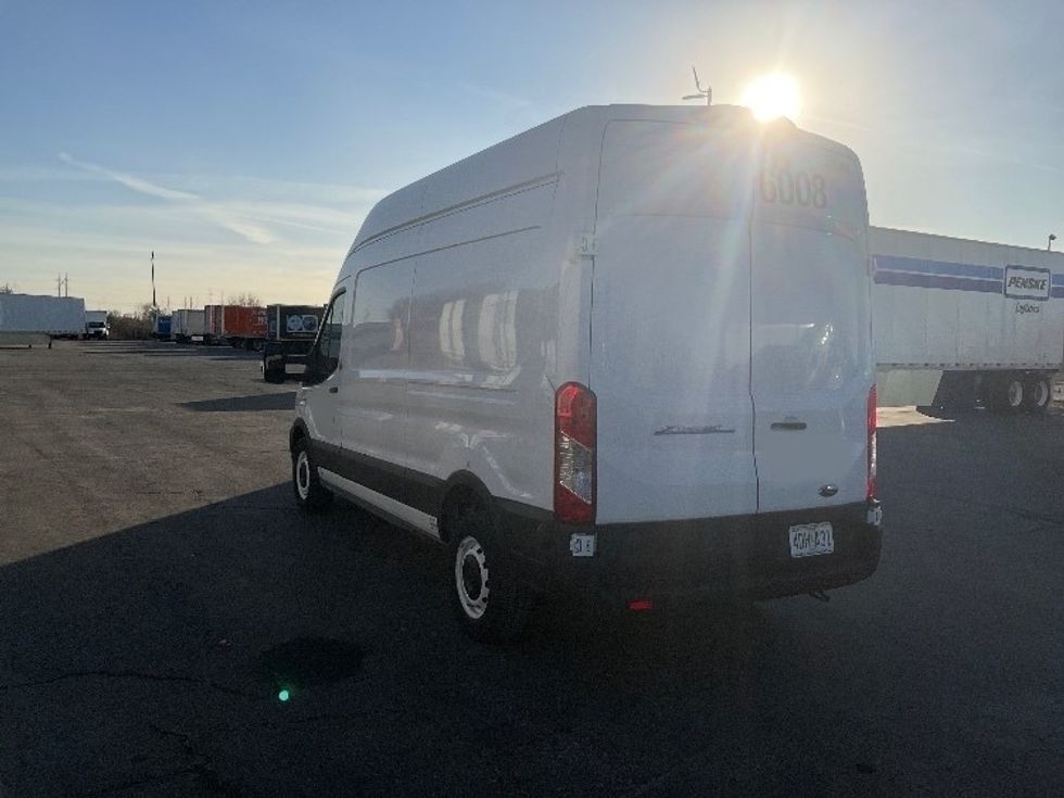 Cargo Van (Panel Van)-Alternative Fuel Trucks & Tractors-Ford-2022-TRAN350E-Kansas City-MO-2,103\n\t\tmiles-$ 42,500 - Image 5