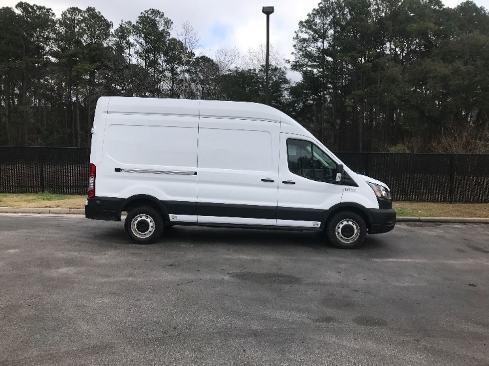 Cargo Van (Panel Van)-Alternative Fuel Trucks & Tractors-Ford-2022-TRAN350E-Ladson-SC-5,201\n\t\tmiles-$ 41,250 - Image 15