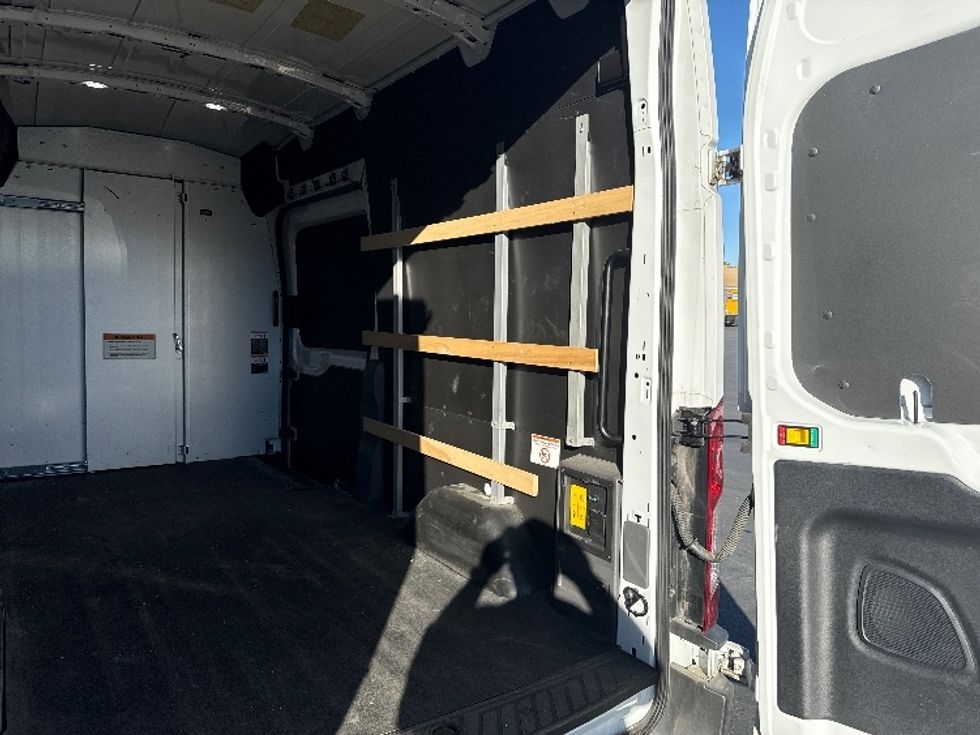 Cargo Van (Panel Van)-Alternative Fuel Trucks & Tractors-Ford-2022-TRAN350E-Las Vegas-NV-11,079\n\t\tmiles-$ 41,500 - Image 11