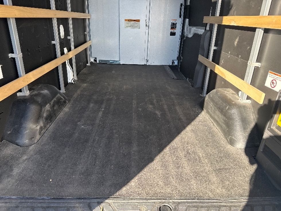 Cargo Van (Panel Van)-Alternative Fuel Trucks & Tractors-Ford-2022-TRAN350E-Las Vegas-NV-11,079\n\t\tmiles-$ 41,500 - Image 9