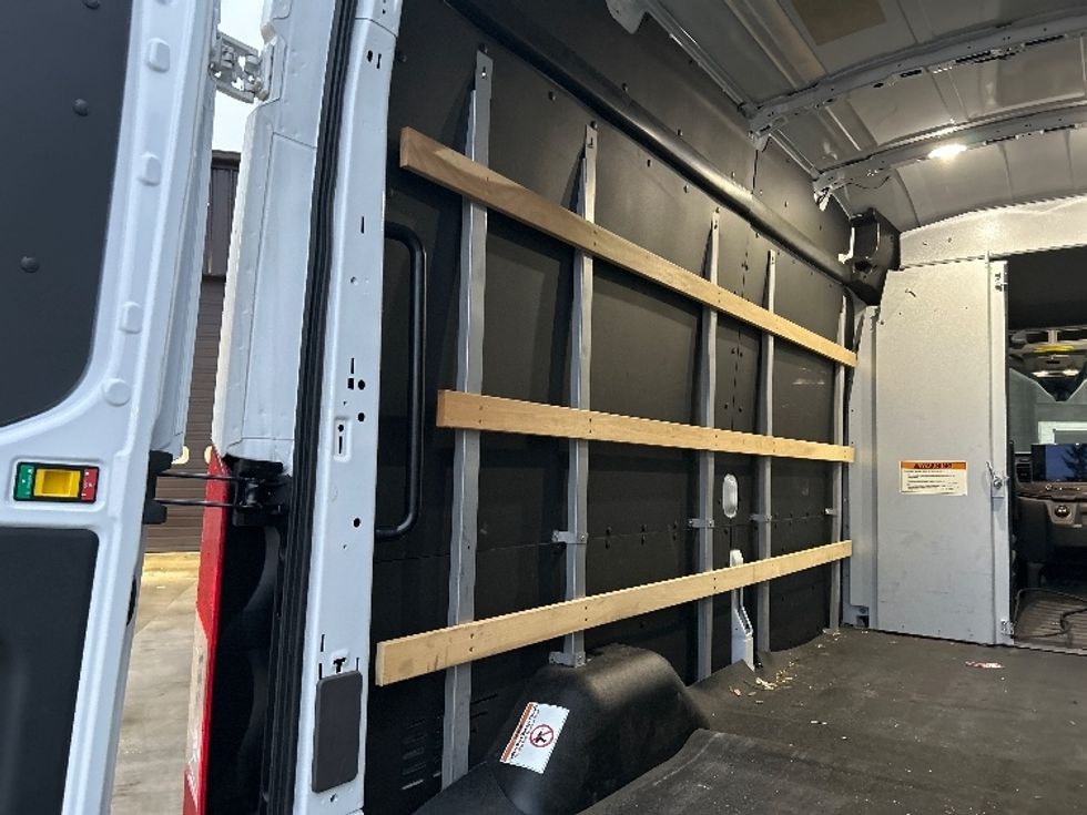 Cargo Van (Panel Van)-Alternative Fuel Trucks & Tractors-Ford-2022-TRAN350E-Middlefield-OH-7,761\n\t\tmiles-$ 41,750 - Image 10