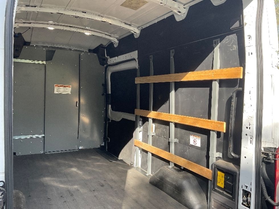 Cargo Van (Panel Van)-Alternative Fuel Trucks & Tractors-Ford-2022-TRAN350E-Montebello-CA-40,934\n\t\tmiles-$ 40,000 - Image 12