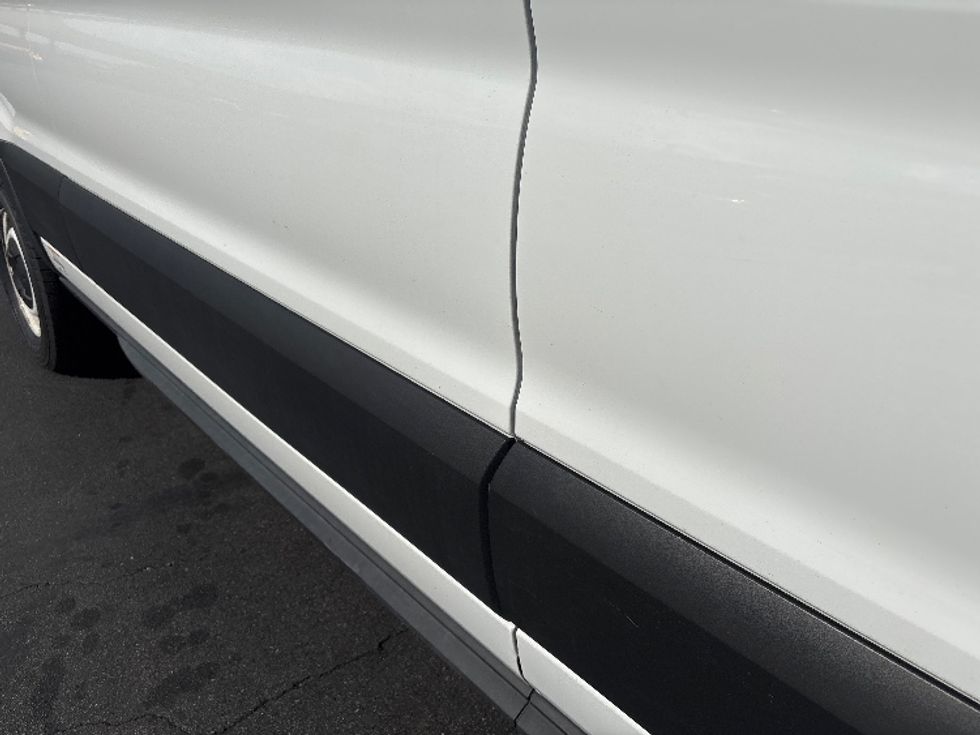 Cargo Van (Panel Van)-Alternative Fuel Trucks & Tractors-Ford-2022-TRAN350E-Montebello-CA-45,076\n\t\tmiles-$ 40,000 - Image 13