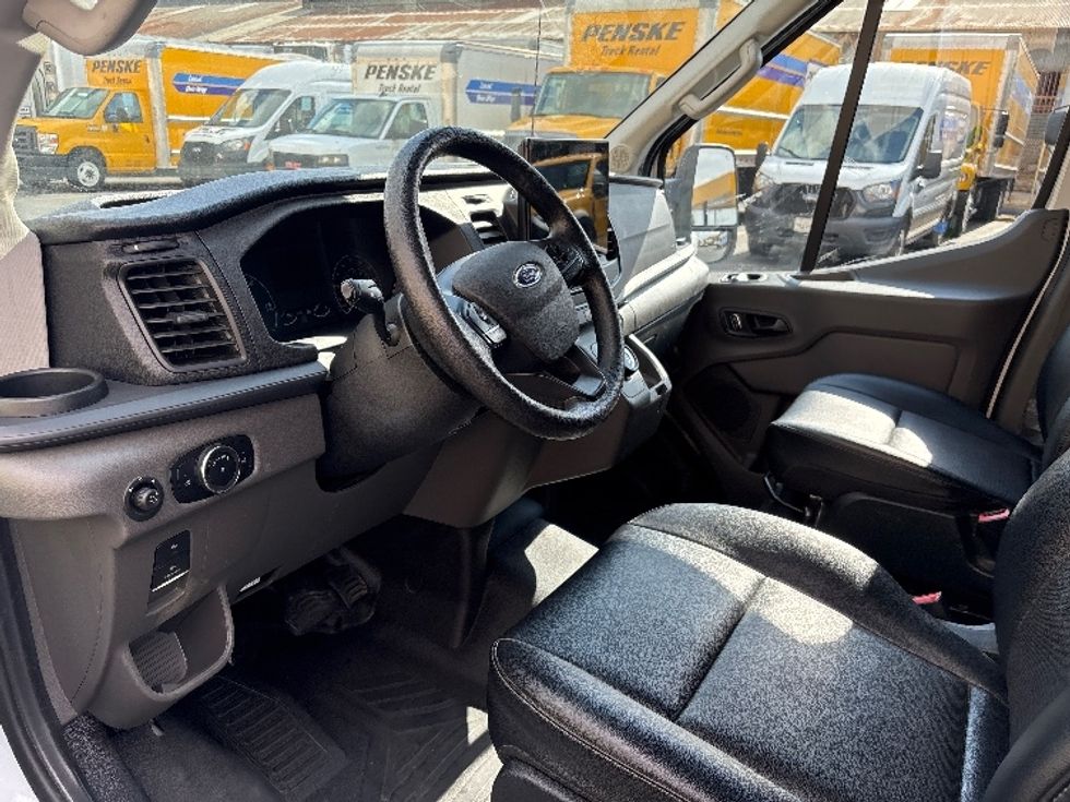 Cargo Van (Panel Van)-Alternative Fuel Trucks & Tractors-Ford-2022-TRAN350E-Montebello-CA-45,076\n\t\tmiles-$ 40,000 - Image 16