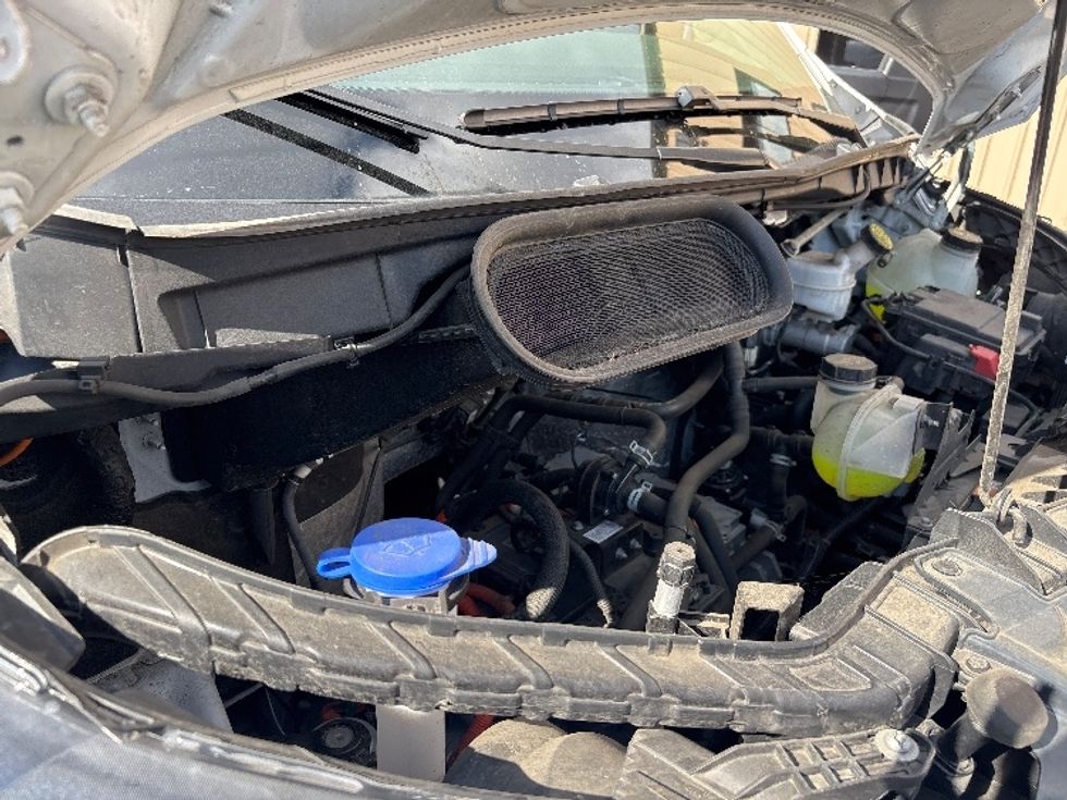 Cargo Van (Panel Van)-Alternative Fuel Trucks & Tractors-Ford-2022-TRAN350E-Montebello-CA-45,076\n\t\tmiles-$ 40,000 - Image 22