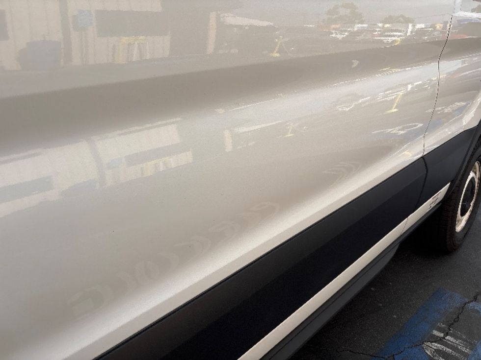 Cargo Van (Panel Van)-Alternative Fuel Trucks & Tractors-Ford-2022-TRAN350E-Montebello-CA-45,076\n\t\tmiles-$ 40,000 - Image 5