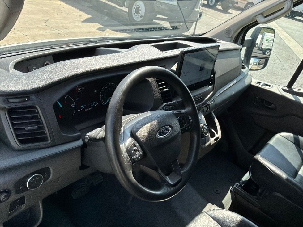 Cargo Van (Panel Van)-Alternative Fuel Trucks & Tractors-Ford-2022-TRAN350E-Montebello-CA-61,810\n\t\tmiles-$ 33,000 - Image 15