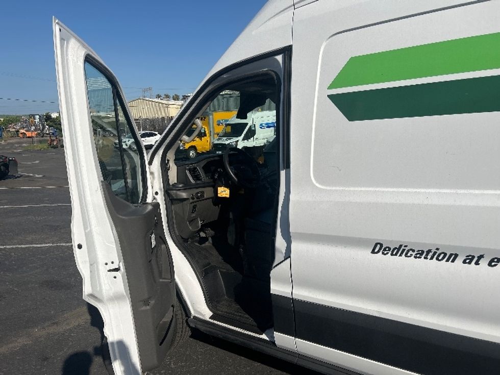 Cargo Van (Panel Van)-Alternative Fuel Trucks & Tractors-Ford-2022-TRAN350E-National City-CA-35,999\n\t\tmiles-$ 38,750 - Image 16