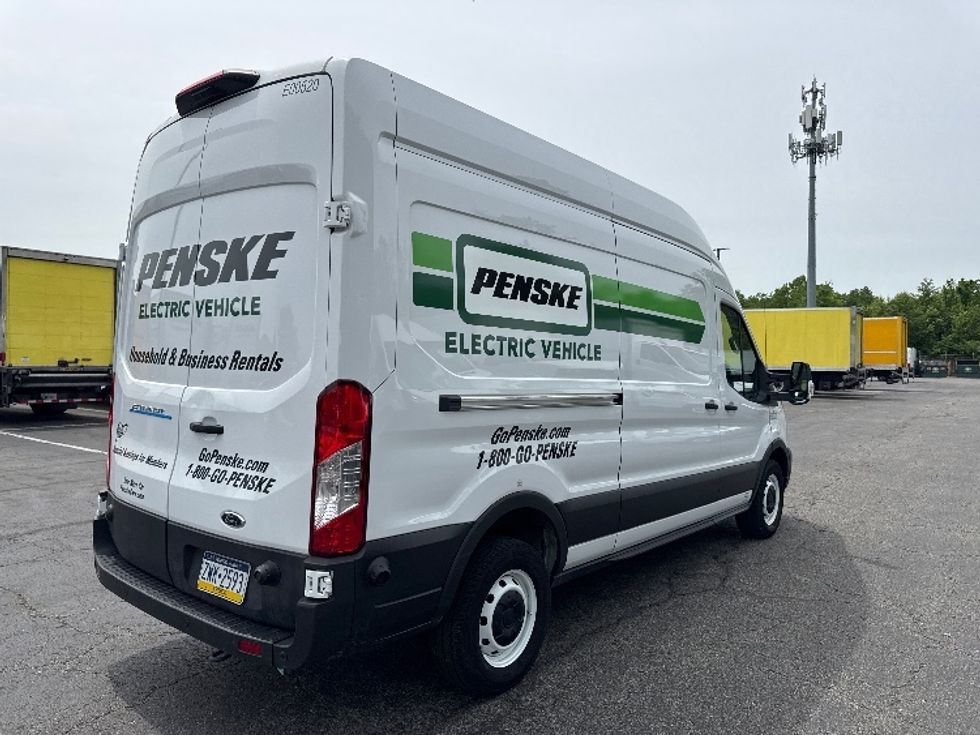 Cargo Van (Panel Van)-Alternative Fuel Trucks & Tractors-Ford-2022-TRAN350E-North Bergen-NJ-11,332\n\t\tmiles-$ 35,500 - Image 11