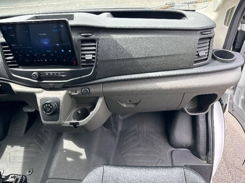 Cargo Van (Panel Van)-Alternative Fuel Trucks & Tractors-Ford-2022-TRAN350E-North Bergen-NJ-11,332\n\t\tmiles-$ 35,500 - Image 19