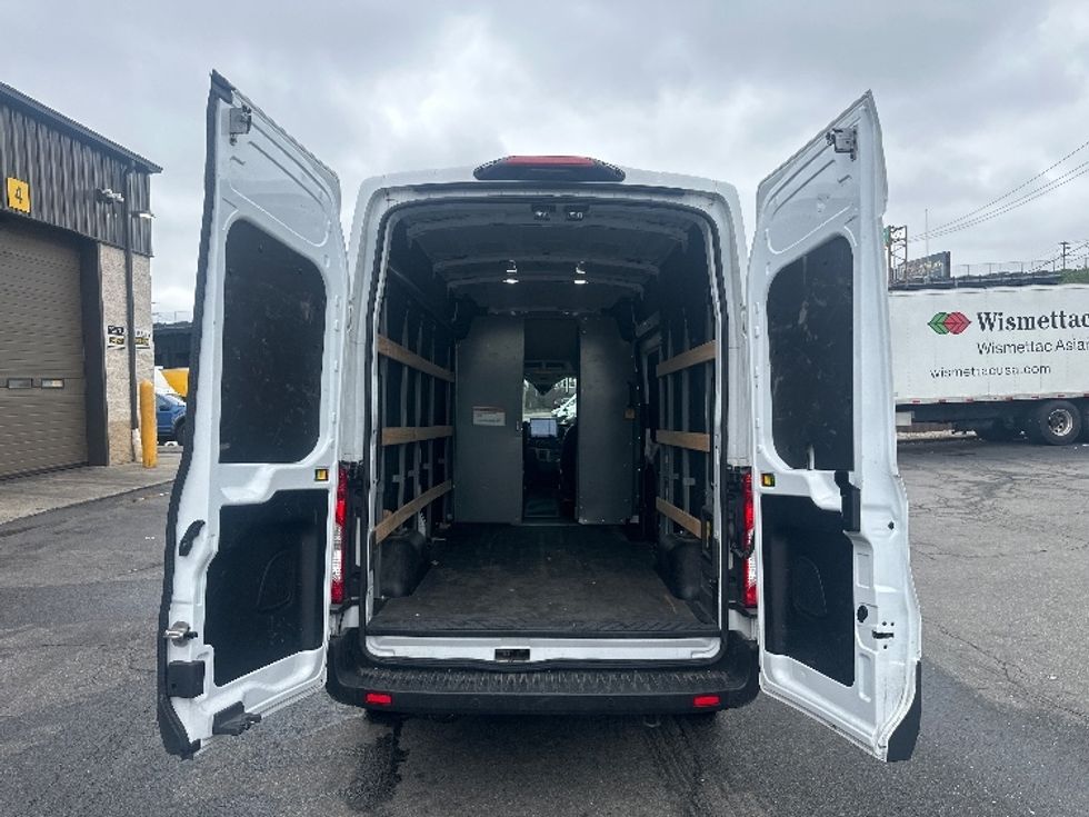 Cargo Van (Panel Van)-Alternative Fuel Trucks & Tractors-Ford-2022-TRAN350E-North Bergen-NJ-13,821\n\t\tmiles-$ 33,750 - Image 8