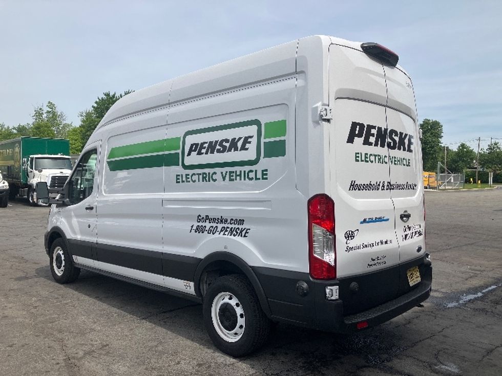 Cargo Van (Panel Van)-Alternative Fuel Trucks & Tractors-Ford-2022-TRAN350E-North Bergen-NJ-15,383\n\t\tmiles-$ 38,500 - Image 6