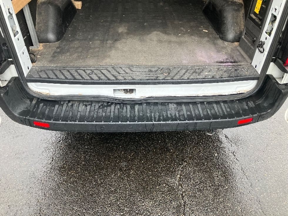 Cargo Van (Panel Van)-Alternative Fuel Trucks & Tractors-Ford-2022-TRAN350E-Parsippany-NJ-18,214\n\t\tmiles-$ 38,000 - Image 10