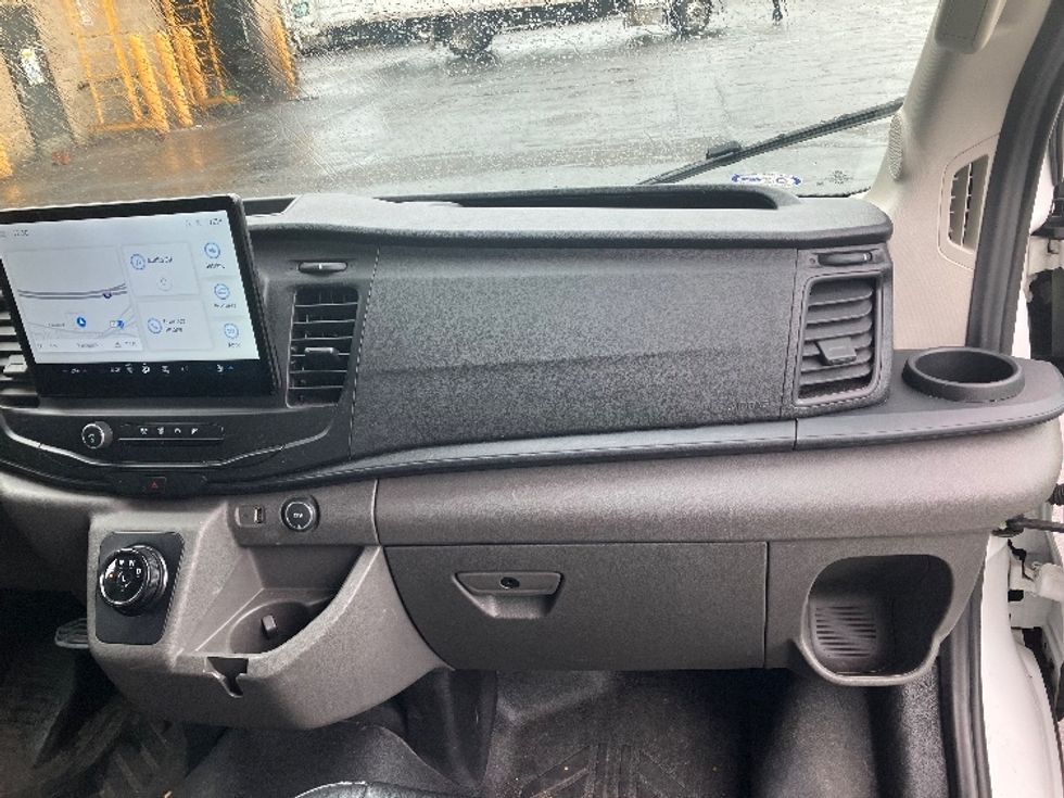 Cargo Van (Panel Van)-Alternative Fuel Trucks & Tractors-Ford-2022-TRAN350E-Parsippany-NJ-18,214\n\t\tmiles-$ 38,000 - Image 21
