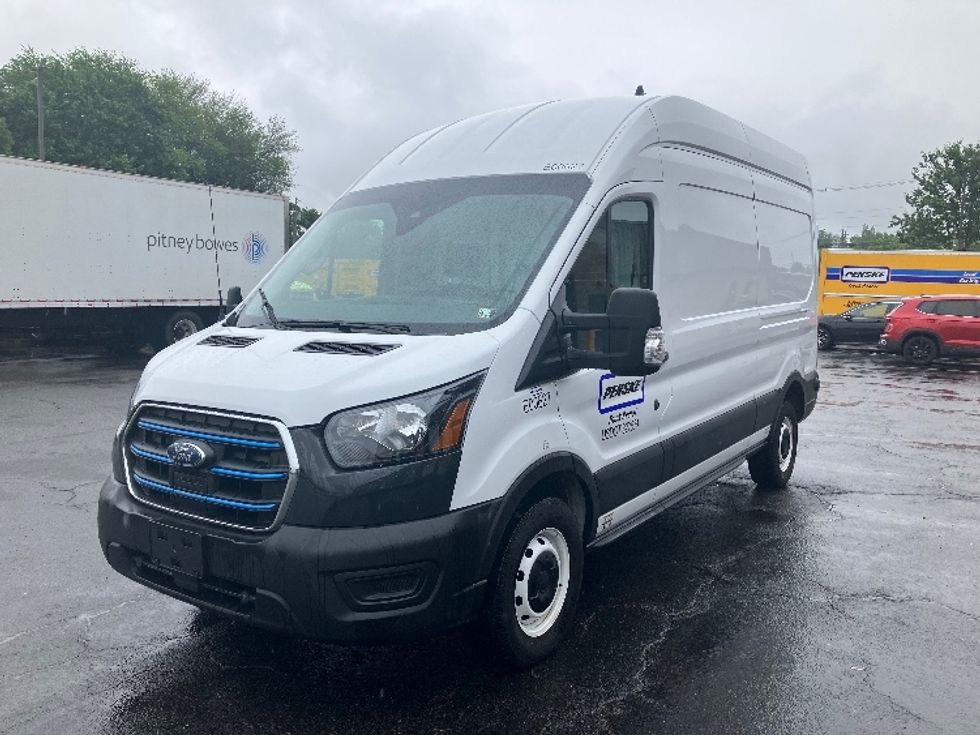 Cargo Van (Panel Van)-Alternative Fuel Trucks & Tractors-Ford-2022-TRAN350E-Parsippany-NJ-18,214\n\t\tmiles-$ 38,000 - Image 3