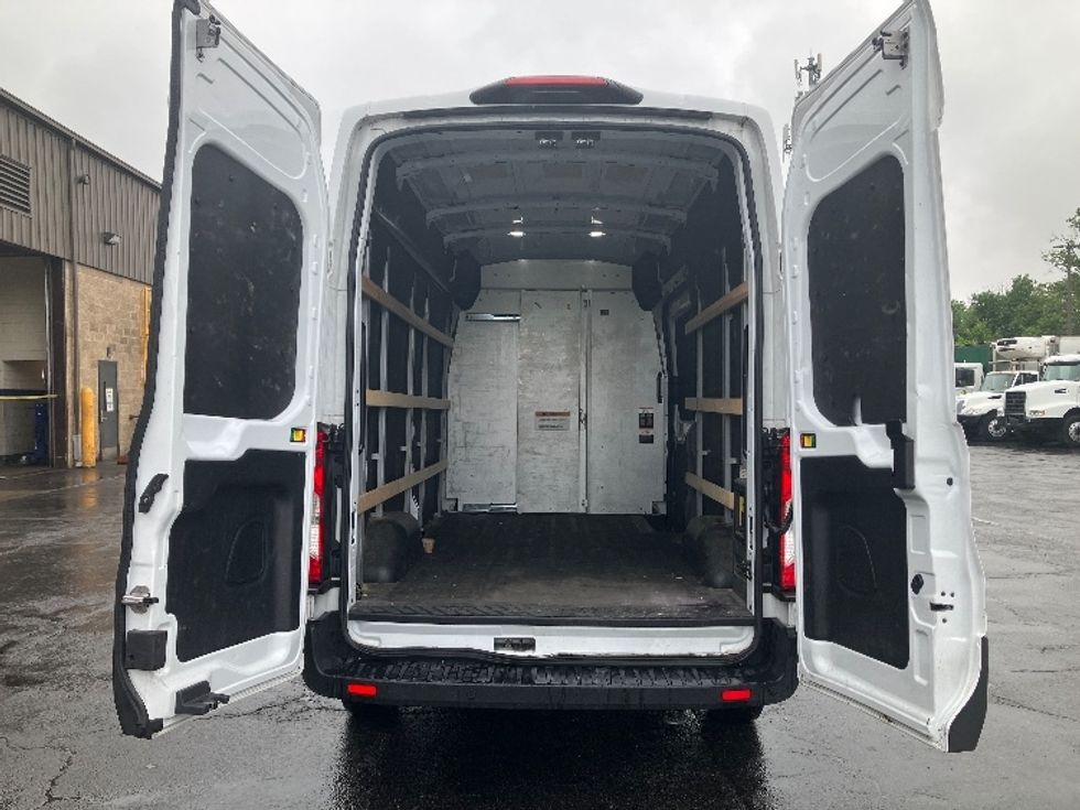 Cargo Van (Panel Van)-Alternative Fuel Trucks & Tractors-Ford-2022-TRAN350E-Parsippany-NJ-18,214\n\t\tmiles-$ 38,000 - Image 9