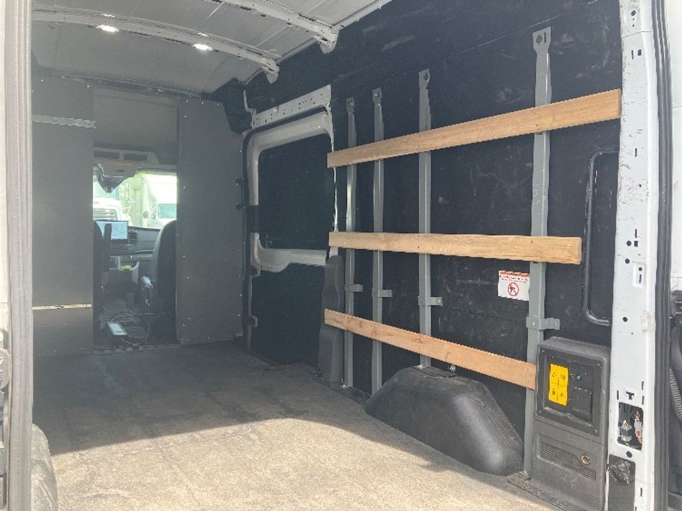 Cargo Van (Panel Van)-Alternative Fuel Trucks & Tractors-Ford-2022-TRAN350E-Parsippany-NJ-19,879\n\t\tmiles-$ 33,750 - Image 11
