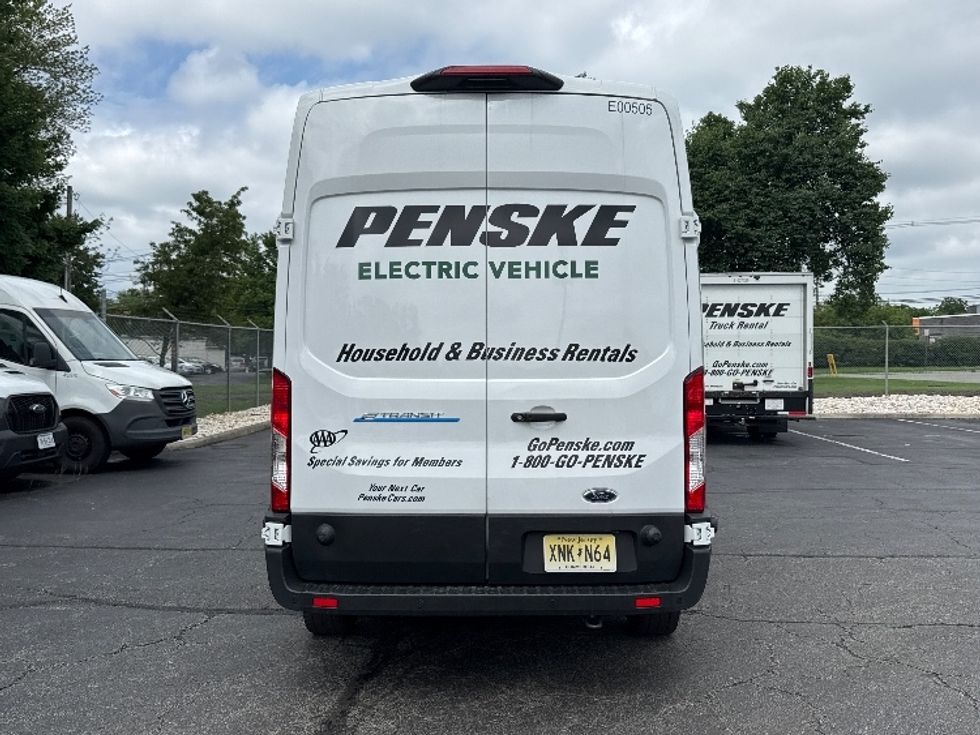 Cargo Van (Panel Van)-Alternative Fuel Trucks & Tractors-Ford-2022-TRAN350E-Parsippany-NJ-20,909\n\t\tmiles-$ 33,250 - Image 7