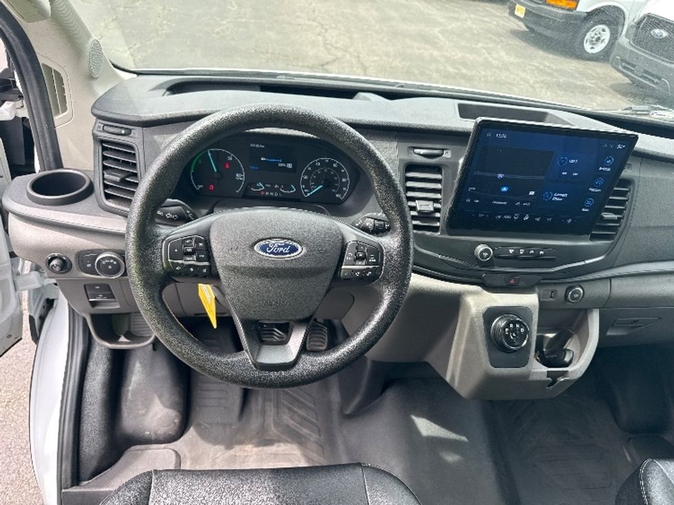 Cargo Van (Panel Van)-Alternative Fuel Trucks & Tractors-Ford-2022-TRAN350E-Parsippany-NJ-25,002\n\t\tmiles-$ 36,250 - Image 16