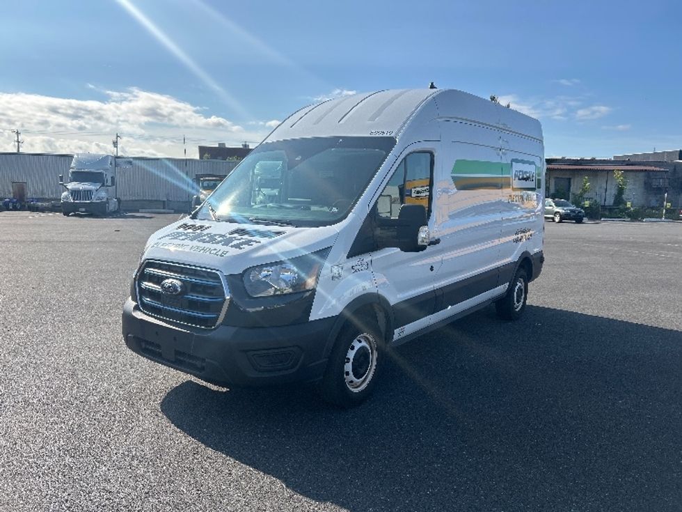 Cargo Van (Panel Van)-Alternative Fuel Trucks & Tractors-Ford-2022-TRAN350E-Philadelphia-PA-10,743\n\t\tmiles-$ 37,250 - Image 3