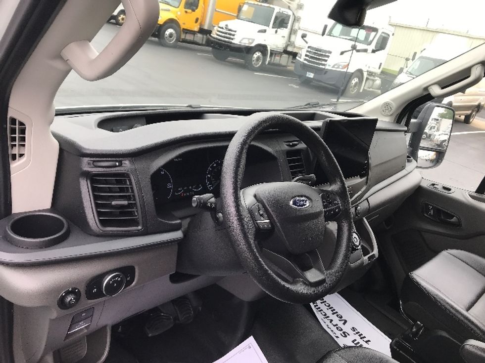 Cargo Van (Panel Van)-Alternative Fuel Trucks & Tractors-Ford-2022-TRAN350E-Philadelphia-PA-6,405\n\t\tmiles-$ 37,500 - Image 18
