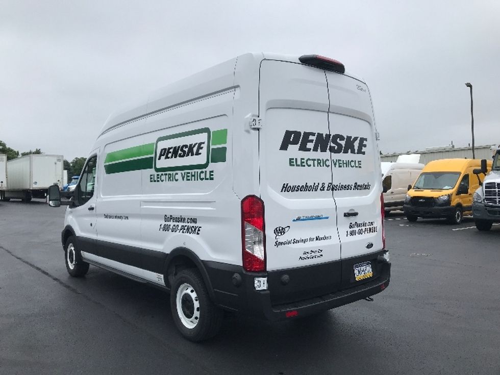 Cargo Van (Panel Van)-Alternative Fuel Trucks & Tractors-Ford-2022-TRAN350E-Philadelphia-PA-6,405\n\t\tmiles-$ 37,500 - Image 6