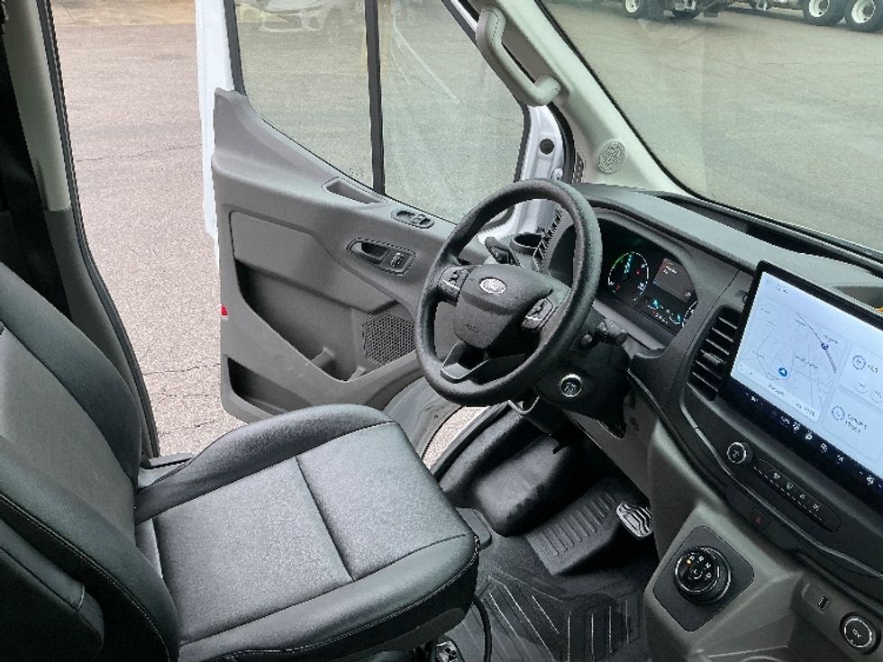 Cargo Van (Panel Van)-Alternative Fuel Trucks & Tractors-Ford-2022-TRAN350E-Piqua-OH-8,821\n\t\tmiles-$ 39,750 - Image 19