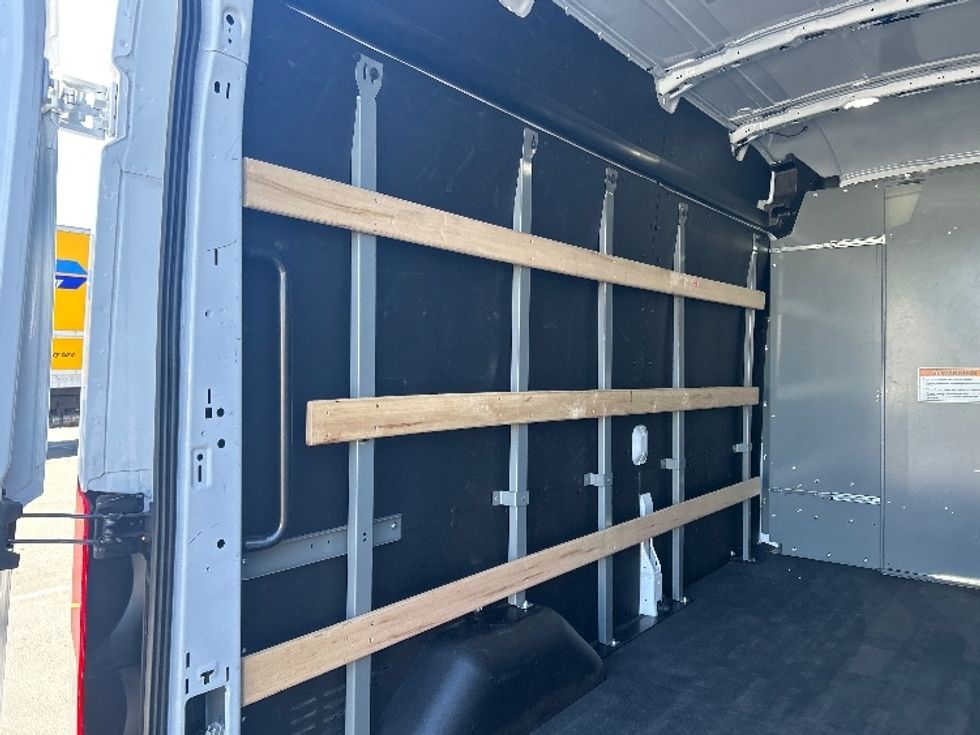 Cargo Van (Panel Van)-Alternative Fuel Trucks & Tractors-Ford-2022-TRAN350E-Portland-OR-11,824\n\t\tmiles-$ 40,500 - Image 10