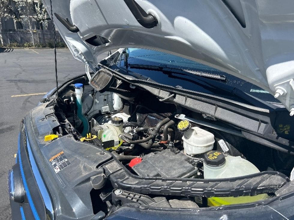 Cargo Van (Panel Van)-Alternative Fuel Trucks & Tractors-Ford-2022-TRAN350E-Portland-OR-11,824\n\t\tmiles-$ 40,500 - Image 23