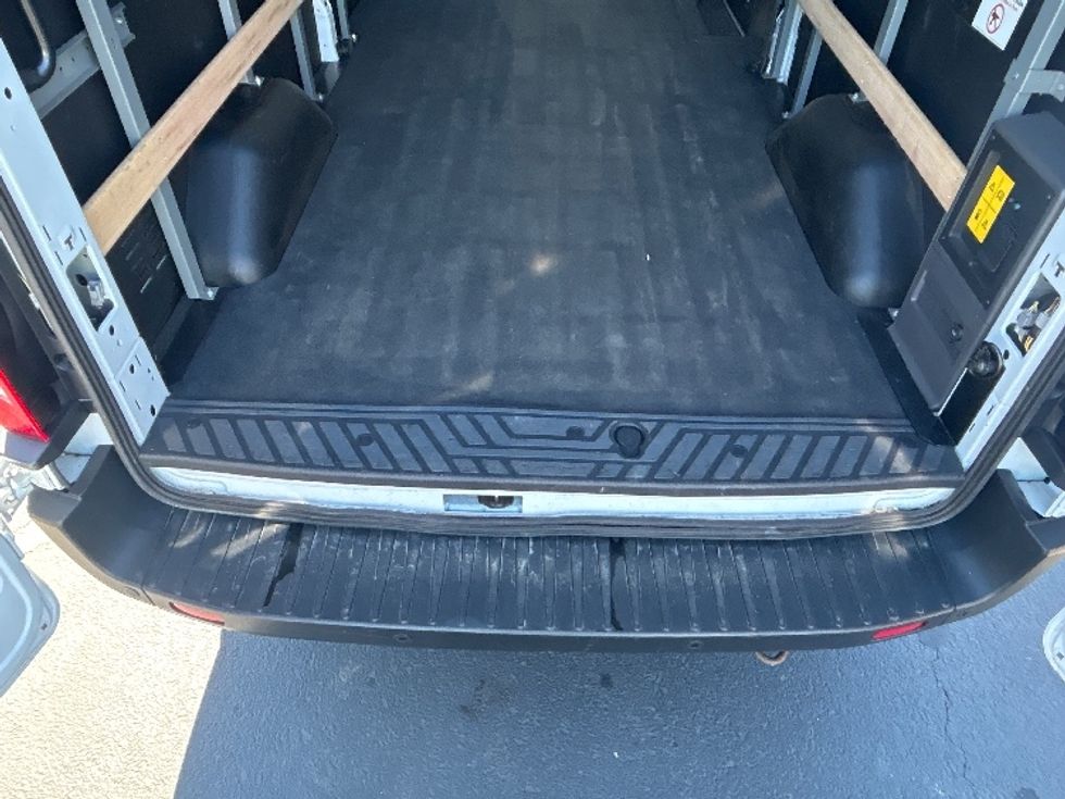 Cargo Van (Panel Van)-Alternative Fuel Trucks & Tractors-Ford-2022-TRAN350E-Portland-OR-11,824\n\t\tmiles-$ 40,500 - Image 9