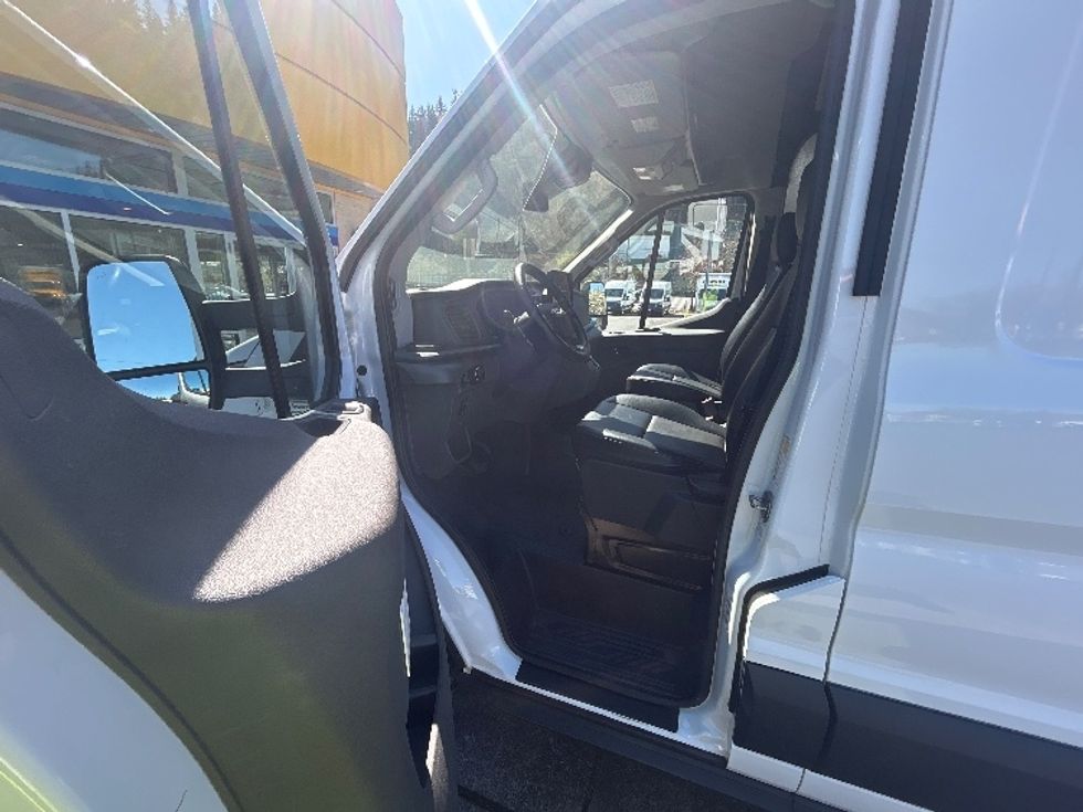 Cargo Van (Panel Van)-Alternative Fuel Trucks & Tractors-Ford-2022-TRAN350E-Portland-OR-13,965\n\t\tmiles-$ 40,500 - Image 12