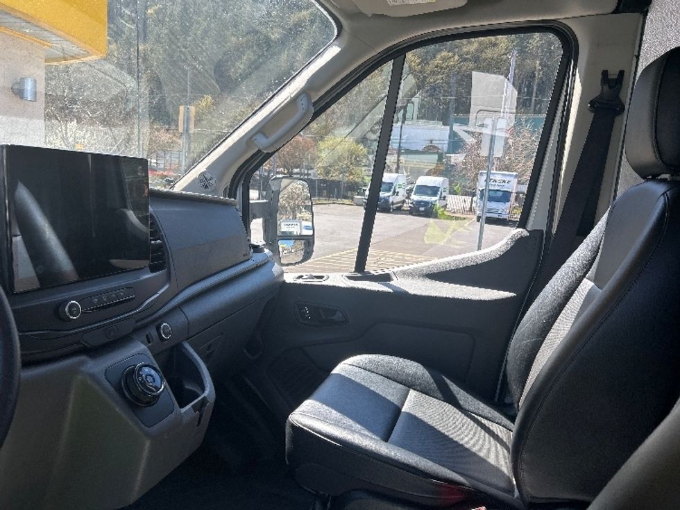 Cargo Van (Panel Van)-Alternative Fuel Trucks & Tractors-Ford-2022-TRAN350E-Portland-OR-13,965\n\t\tmiles-$ 40,500 - Image 15