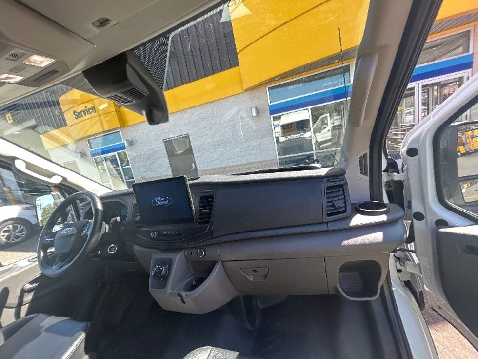 Cargo Van (Panel Van)-Alternative Fuel Trucks & Tractors-Ford-2022-TRAN350E-Portland-OR-13,965\n\t\tmiles-$ 40,500 - Image 17