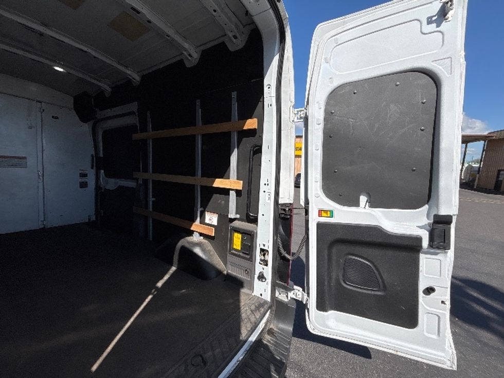 Cargo Van (Panel Van)-Alternative Fuel Trucks & Tractors-Ford-2022-TRAN350E-Portland-OR-15,088\n\t\tmiles-$ 40,250 - Image 10