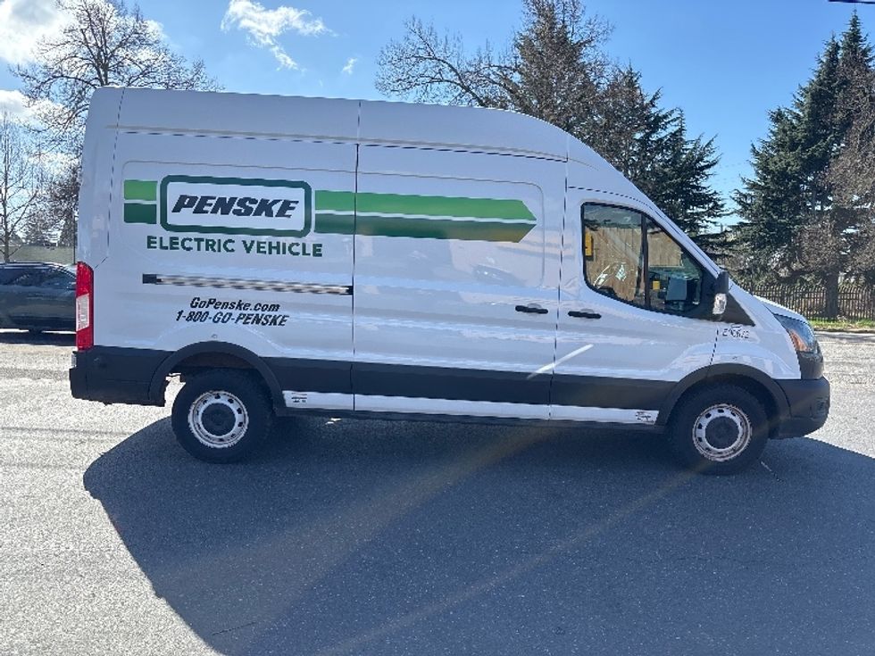 Cargo Van (Panel Van)-Alternative Fuel Trucks & Tractors-Ford-2022-TRAN350E-Portland-OR-15,088\n\t\tmiles-$ 40,250 - Image 12