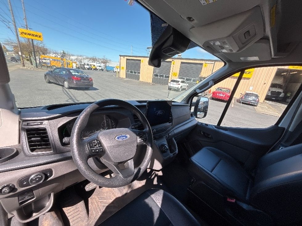 Cargo Van (Panel Van)-Alternative Fuel Trucks & Tractors-Ford-2022-TRAN350E-Portland-OR-15,088\n\t\tmiles-$ 40,250 - Image 15