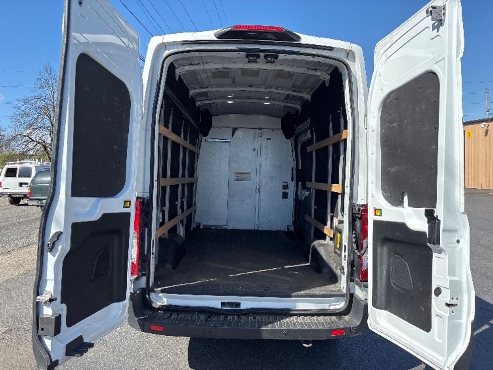Cargo Van (Panel Van)-Alternative Fuel Trucks & Tractors-Ford-2022-TRAN350E-Portland-OR-15,088\n\t\tmiles-$ 40,250 - Image 7