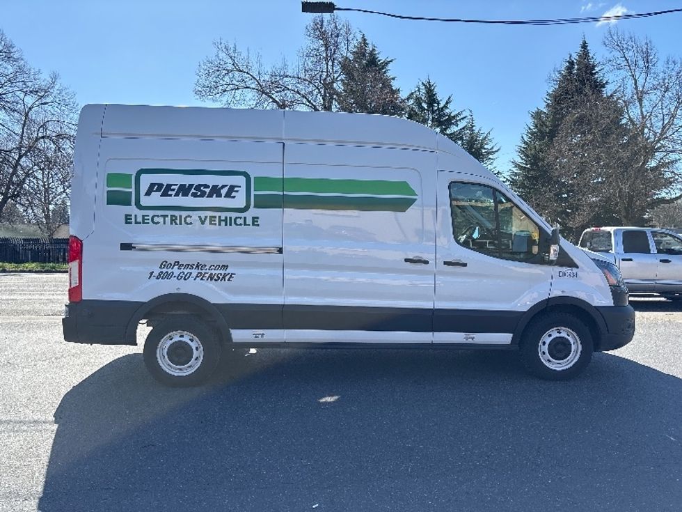 Cargo Van (Panel Van)-Alternative Fuel Trucks & Tractors-Ford-2022-TRAN350E-Portland-OR-15,437\n\t\tmiles-$ 40,250 - Image 12